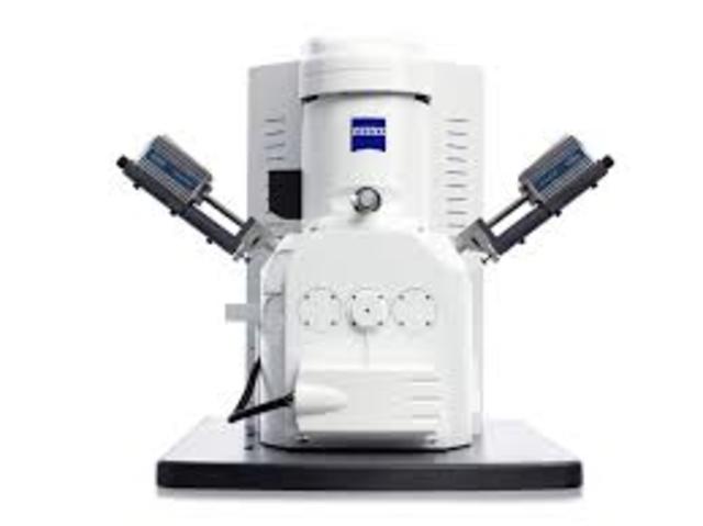 Fist Commercial Electron Microscope