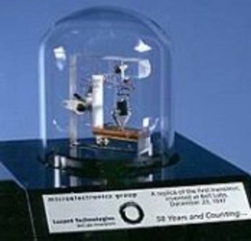 El primer transistor