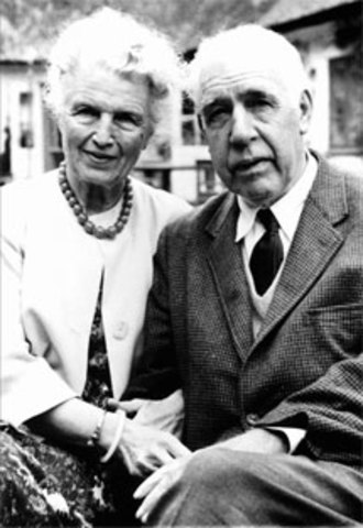 Niels Bohr gets married!!