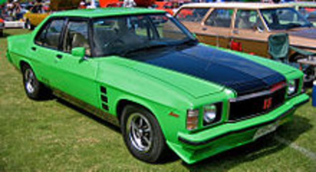 Holden's HJ (pictured), was a facelift of the record-selling HQ, with more than 480,000 units shifted throughout the car's lifetime. olden launched the new HQ series in 1971. At this time, the company was producing all of its passenger cars in Australia,