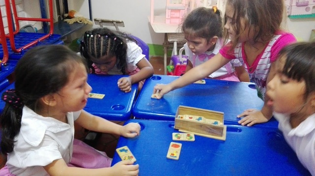 ESCUCHA ATENTA, Y PRESTA ATENCIÓN