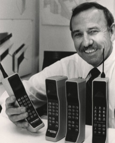 una voz en el teléfono