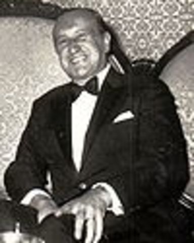 Misael Pastrana llega al poder