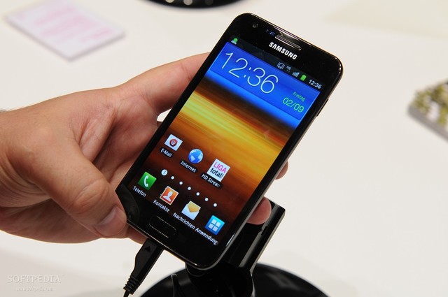 Teléfono Samsung Galaxy  2011