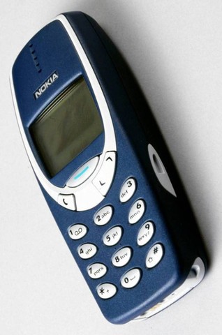 Teléfono móvil de medio siglo