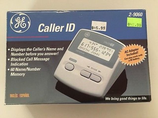 Changes in Telecomunications through the time. by Ricardo Carrera.