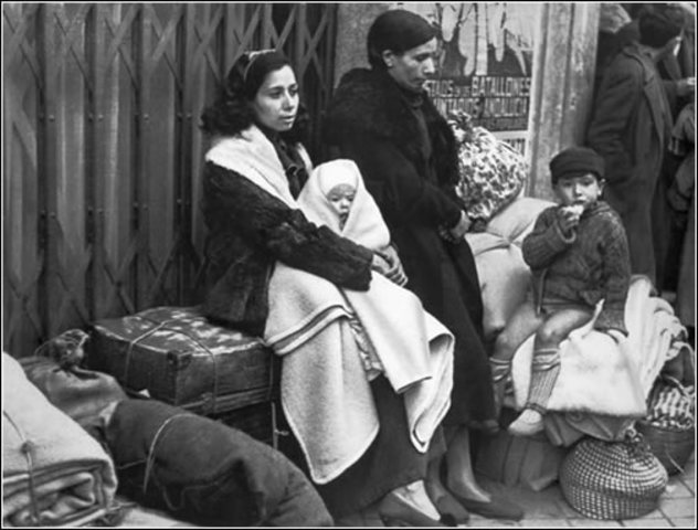 Crisis posguerra, hay inestabilidad y se reduce la producción.