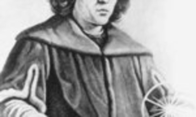 Nicolause Copernicus developes his heliocentric theory.