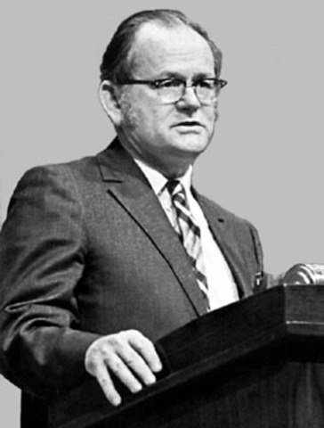 GARRET HARDIN "LA TRAGEDIA DE LOS COMÚNES"