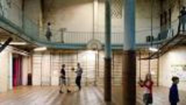 primer jugador de baloncesto