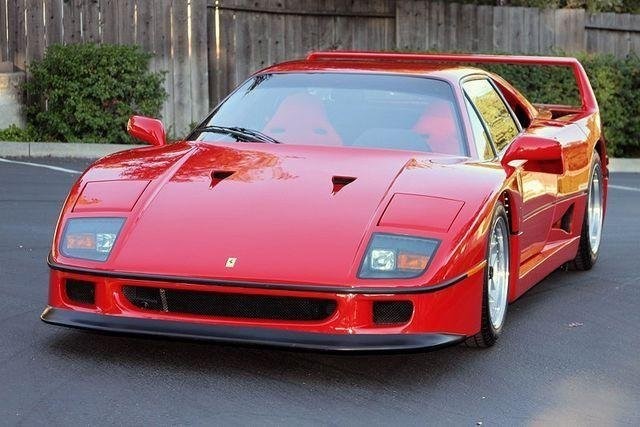 General Motors crea la Saturn Corp.