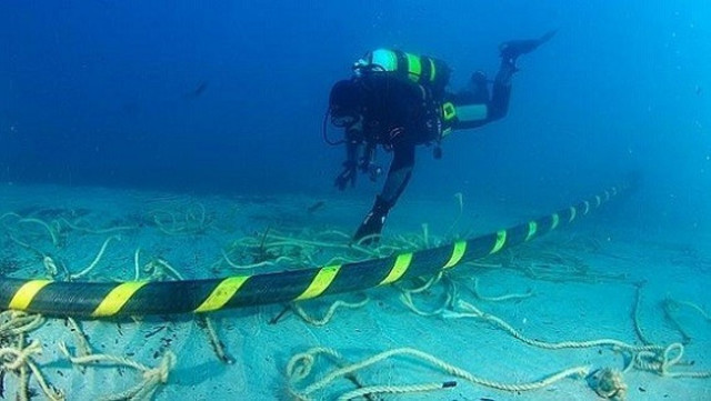Cables submarinos
