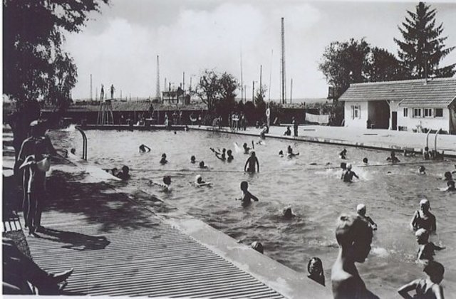 Im Schwimmbad: Friedrich begegnete dem Hass