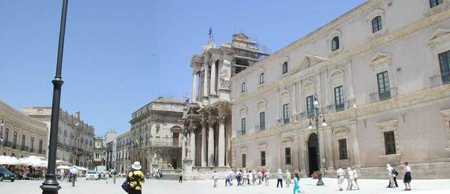 Los árabes ocupan Siracusa.