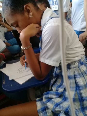 elaboración de preguntas y decoración de cuaderno