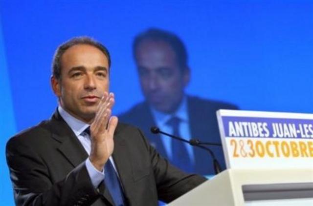 Cope menace d'une loi