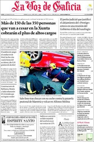 Aparece el periódico gallego La Voz de Galicia.
