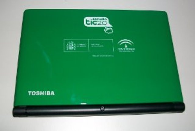 PORTÁTIL JUNTA DE ANDALUCÍA