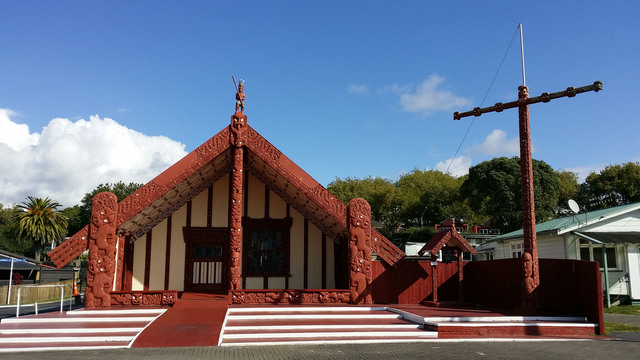 Te Papaiouri Marae