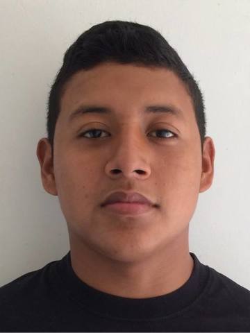 Juan Alberto estudia Mecatrónica