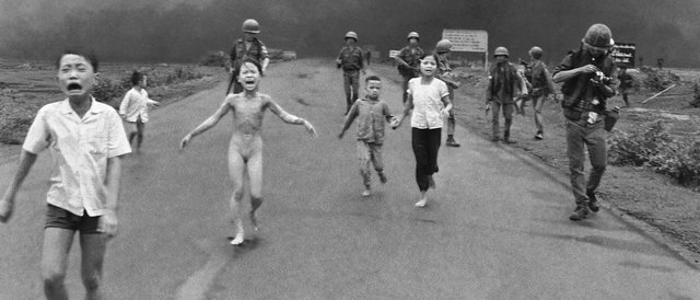 Era um garoto que como eu ....