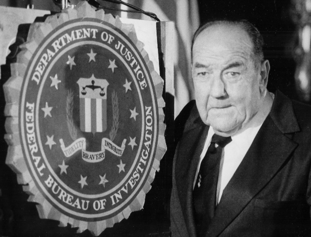 Policia sai do pé...FBI