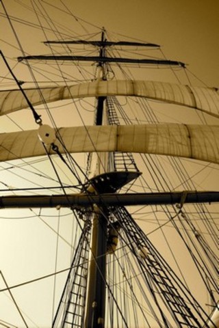 1580: Drake circumnavigates the globe