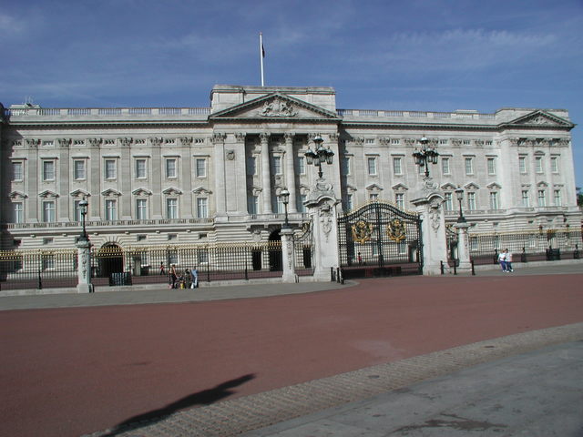 Queen Elizabeth was crowned