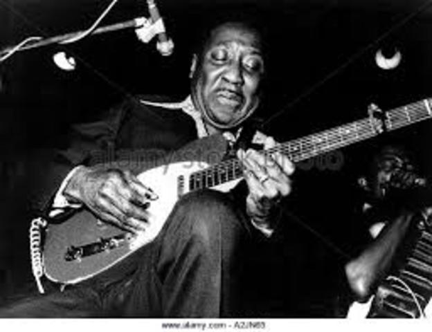 muddy waters makes his first recording