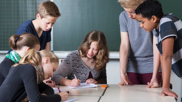 LOGSE. Extracurricularidad de la religión