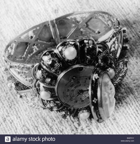 Wristwatches for women