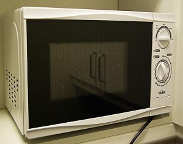 Microwave Oven