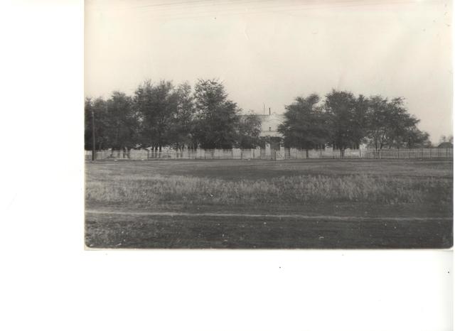 Введение электрического освещения в школу.