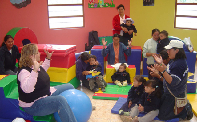 Creación de los Centros de Atención Integral al Preescolar, mediante la Ley 27