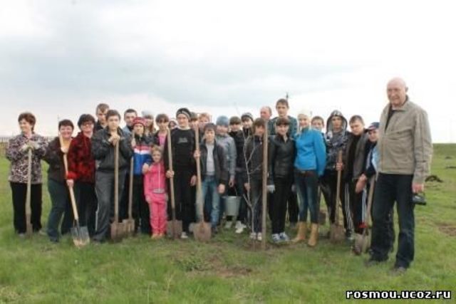 Колхоз "Родина" реорганизован в ОАО "Родина" генеральный директор Талалаев Александр Васильевич