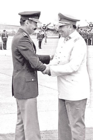 Firma del acta de Puerto Mont.