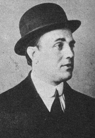 Nombramiento del primer encargado