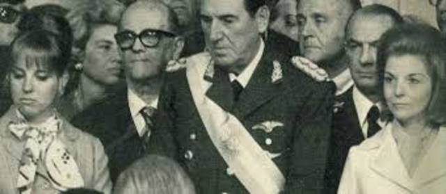 Asume Perón a la Presidencia