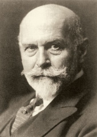 Hermann Muthesius †