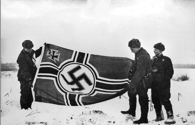 Разгром немецкой группировки под Ленинградом и Новгородом.