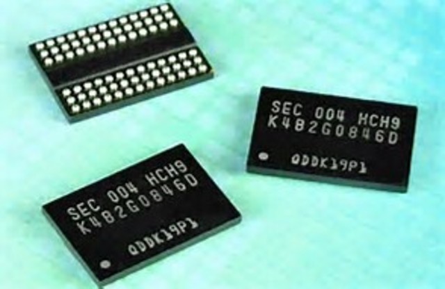 Primeros circuitos integrados hechos con semiconductores (chips)