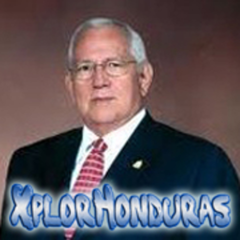 Roberto Micheletti Bain (Presidente Interino)