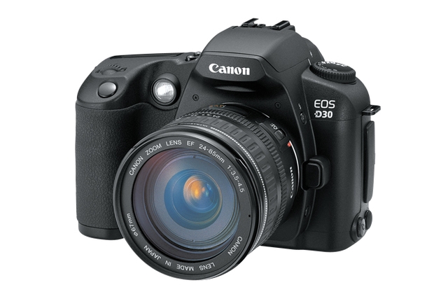 EOS D30