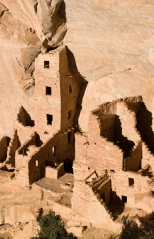 The Anasazi stated to leave the cliff dwellings