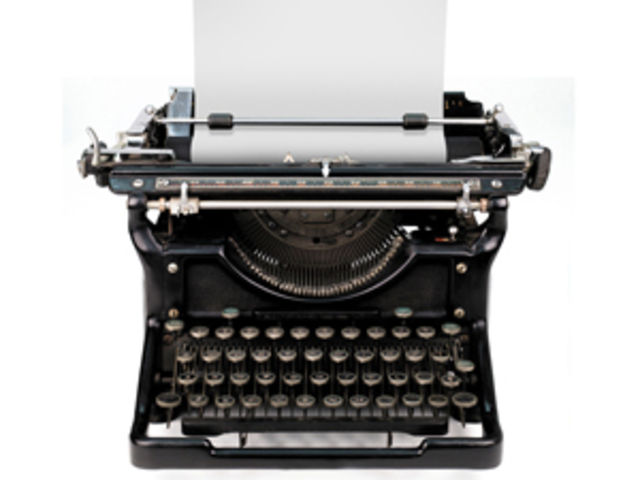 Primera maquina de escribir aceptada por Christopher