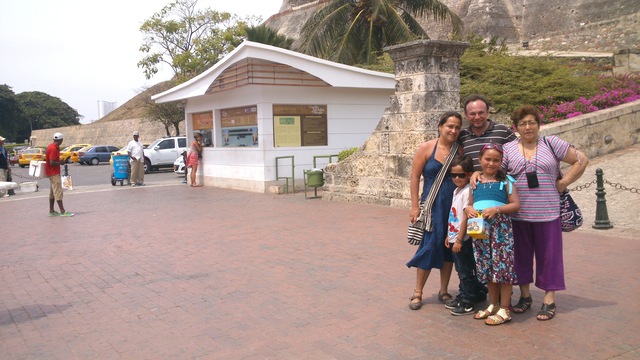 NUESTRO PRIMER VIAJE EN AVIÓN