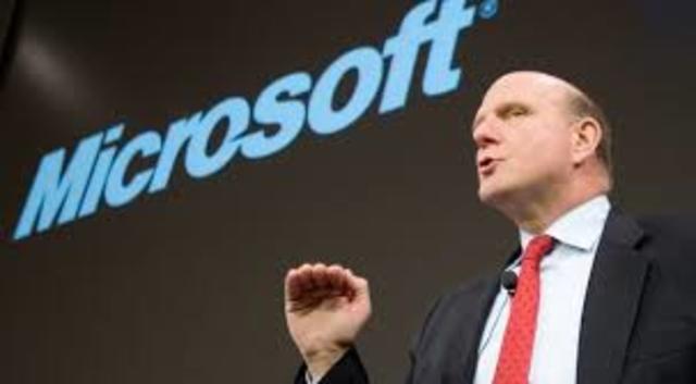 Gates sede el puesto a Ballmer
