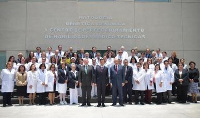 Se inauguran las torres de Rehabilitación, Cardio-neumología, y Angiología.