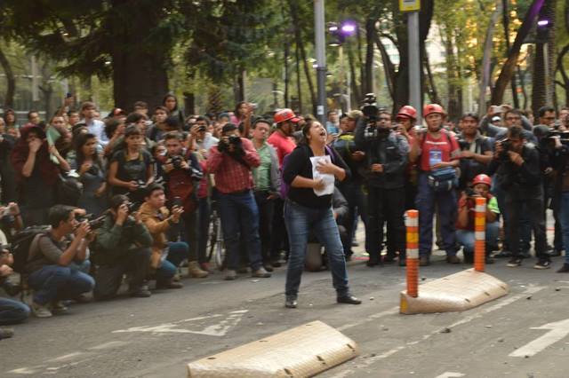 MITIN DE MADRES DE ESTUDIANTES