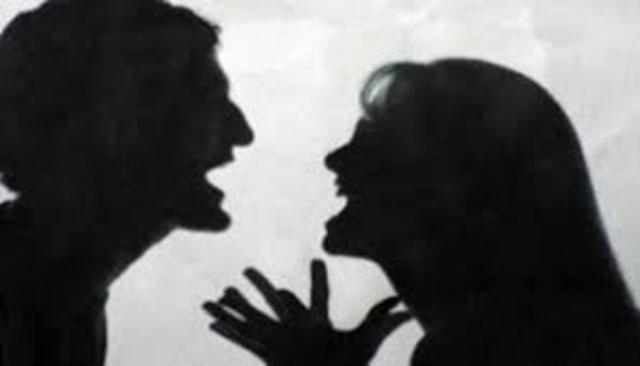 Primer trabajo y problemas con su pareja